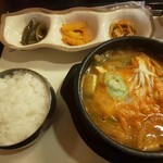 韓国料亭 漢江 - 