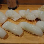 栄寿し総本店 - 生だこ！イカ！うまし！