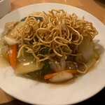 南海飯店 - かたい焼ソバの麺