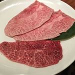 中野坂上焼肉 ブルズ亭 - 