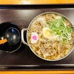 Soba Taikotei - 席まで持ってきてくれた。とんすいは使用せずダイレクトにがっつく。