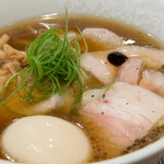 らあめん花月嵐 - 料理写真:醬油Soba