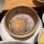 中華料理 彩鳳 - 胡椒の利いた焼売