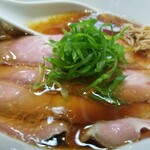Jimbouchoukurosu - 焼豚醤油蕎麦　1,200円