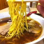 Iseya Kashiten - 縮れ麺