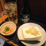 Maguro Ichiba - 左上からホッピーセット白、まぐろのなめろう、豆腐一丁