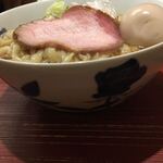 麺 みつヰ - 醤油ラーメン(800円) + 大盛り(100円) + 味玉(100円)