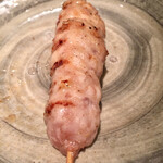 オオクサ - 大きいつくね　もはや肉団子というかステーク・アッシェというか　これもマイギネス更新！