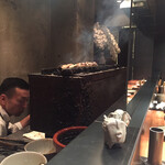 オオクサ - カウンター上に置いてある二匹が気になって・・・