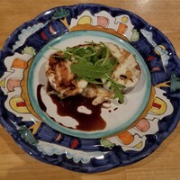 アダッキオ - 米ナスとプロヴォーラチーズのプランチャー焼き