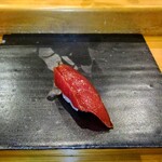 小判寿司 - 赤身醤油漬け