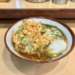 そばの神田 東一屋 - アサソバビンボー！　
      朝そば＋野菜かき揚げ！
