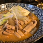 創業昭和四十二年 鳥じゅん - 上州モツ煮定食 モツ煮アップ