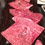 一頭買焼肉・ホルモン　醍醐 王子本店
