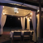 Azure Restaurant - 2019年の｢内観｣夜のカバナ席