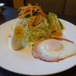 쟈스민 혼텐 - タップリサラダ