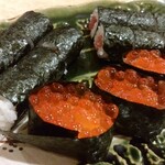 ぎふ初寿司 - いくら、鉄火巻き