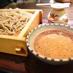 香るつけ蕎麦　蕎麦花 - 焙煎木の実のつけせいろ