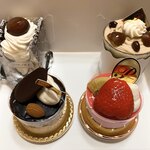 フランス菓子の店巴里 - 買ったケーキ並べ直す♪