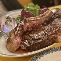 ラ・ビスボッチャ - 骨付き牛ロースの炭火焼