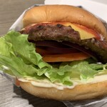 カールスジュニア - オリジナル アンガスバーガー…940円+税