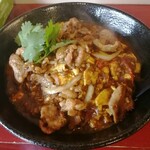 大衆中遊華食堂 八戒 - ３種丼SP、辛マシver