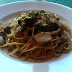 ニコラス - ポルチーニと色々茸の和風スパゲティ