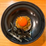 小魚料理 とみ助 - 妻と私が〆にオーダーしたうにめしです♪(*^^)o∀*∀o(^^*)♪