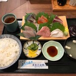 庄や - 並刺身定食900円税別