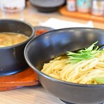 麺や しし丸。 - えひ辛つけ麺！