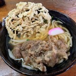 Matsuya Udon - 肉ごぼう天うどんです。(2019年12月)