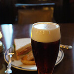 テディ・ルーズヴェルト・ラウンジ - ハーフ＆ハーフ