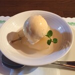 ル ポェト ラヴァル - 