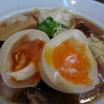 中華そば さわ - 特製のたまご