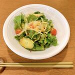 Ishiyaki Suteki Zei - サラダ