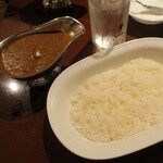 ラ・ファミーユ - ・「ビーフカレー(¥950)」