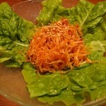 辰っちゃんのホルモン市場 - ネギサラダ（４８０円）