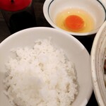 ラーメンまぜそば鶏冠 - 蘭王たまごかけご飯