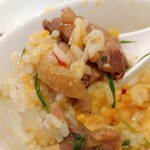 ラーメンまぜそば鶏冠 - 蘭王たまごかけご飯-親鶏炙りタレがけ