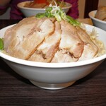 らーめんでぽっと - 豚そば 850円