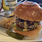 シェイクツリー バーガー＆バー - 