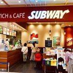 SUBWAY - あのロゴの矢印がいいよなぁー。地下鉄っぽくて