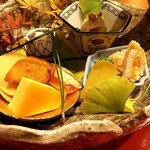 御料理 古川 - ホタテのあられ揚げ、菜の花の胡麻合え、等々