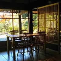 洋食 つばき - 店内