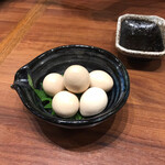 肉汁餃子のダンダダン - 2019年12月。うずら390円。