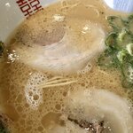 ラーメン新蔵 - ラーメンのアップ