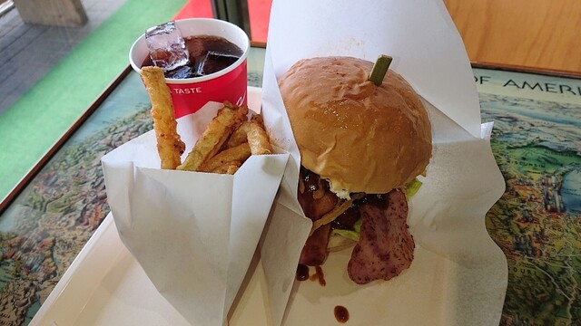 テキサスバーガー66 関 パン サンドイッチ その他 食べログ