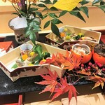 銀座 しのはら - 器を開けてみたところ