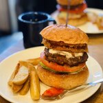 THE ONIBUS BURGER - 