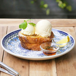 カフェ フレディ モザイクモール 港北店